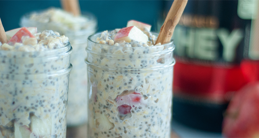 https://content.optimumnutrition.com/i/on/on-high-protein-overnight-oats_Image_01?locale=en-us,en-gb,*&layer0=$BLOGS_HERO_MEDIA_001$