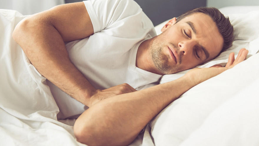 potential benefits of a casein shake before bed optimum nutrition us